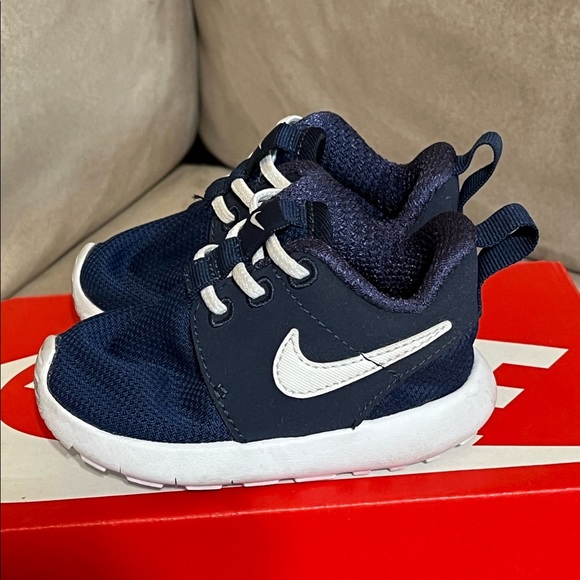 Worn once - Picture 1 of 5